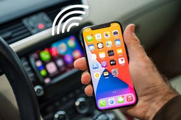 Có nên lắp màn hình Android ô tô thông minh không?