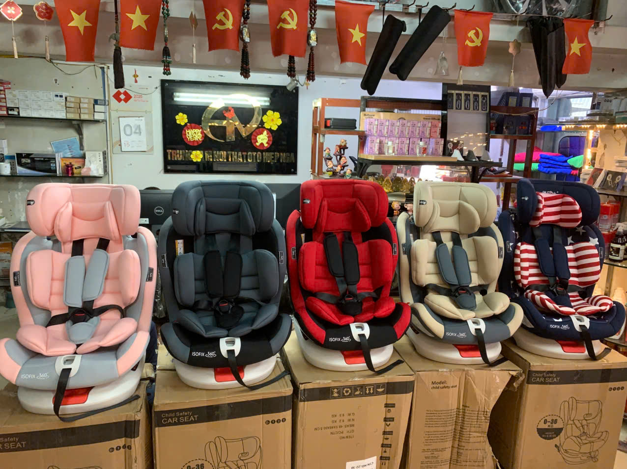 Ghế trẻ em cao cấp ISOFIX 3 tháng đến 6 tuổi (Có kết nối isofix và dây cài + xoay 360 độ) 